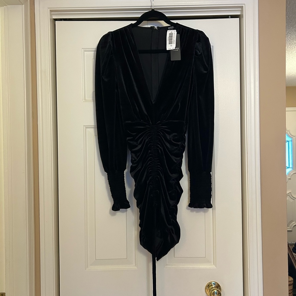 Brand new with tags women’s Privy black “KHLOE RUSCHED VELVET DRESS”